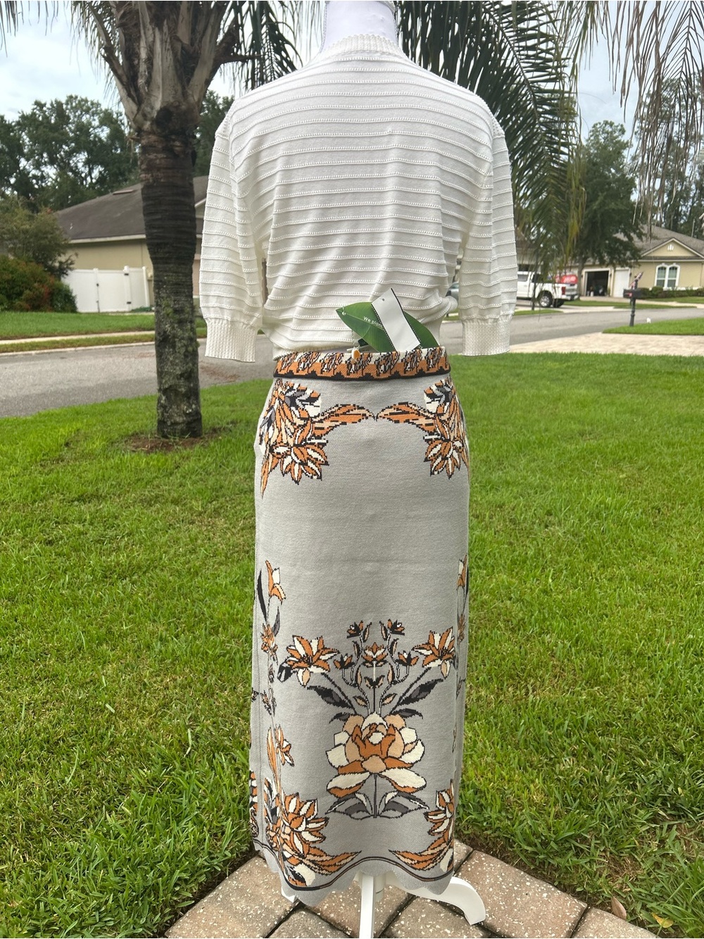 NWT🌷FARM Rio Stained Glass Beauty Printed Scalloped Hem Knit Midi Skirt - Picture 11 of 13